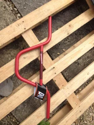 Ghidon Nitrous 8.25 rosu mat Eastern