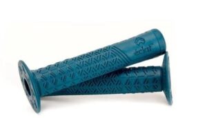 Mansoane Eclat Chester Blacksmith 155mmx29mm albastru 2012