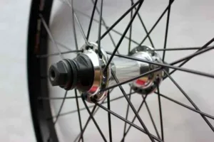 Roata fata WTP Zodiac Salt Plus 3/8 36H negru 2013