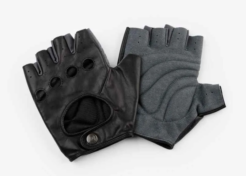 Manusi Le Grand Elegant Man black size S