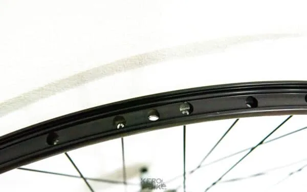 Roata fata 27.5x1.75 janta D-Disc  36H butuc aluminiu, ax cu piulita - imagine 4