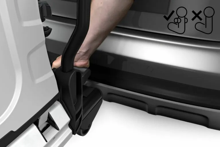 Thule EasyFold XT F 3 biciclete 13 pin aluminiu bara de remorcare - imagine 5