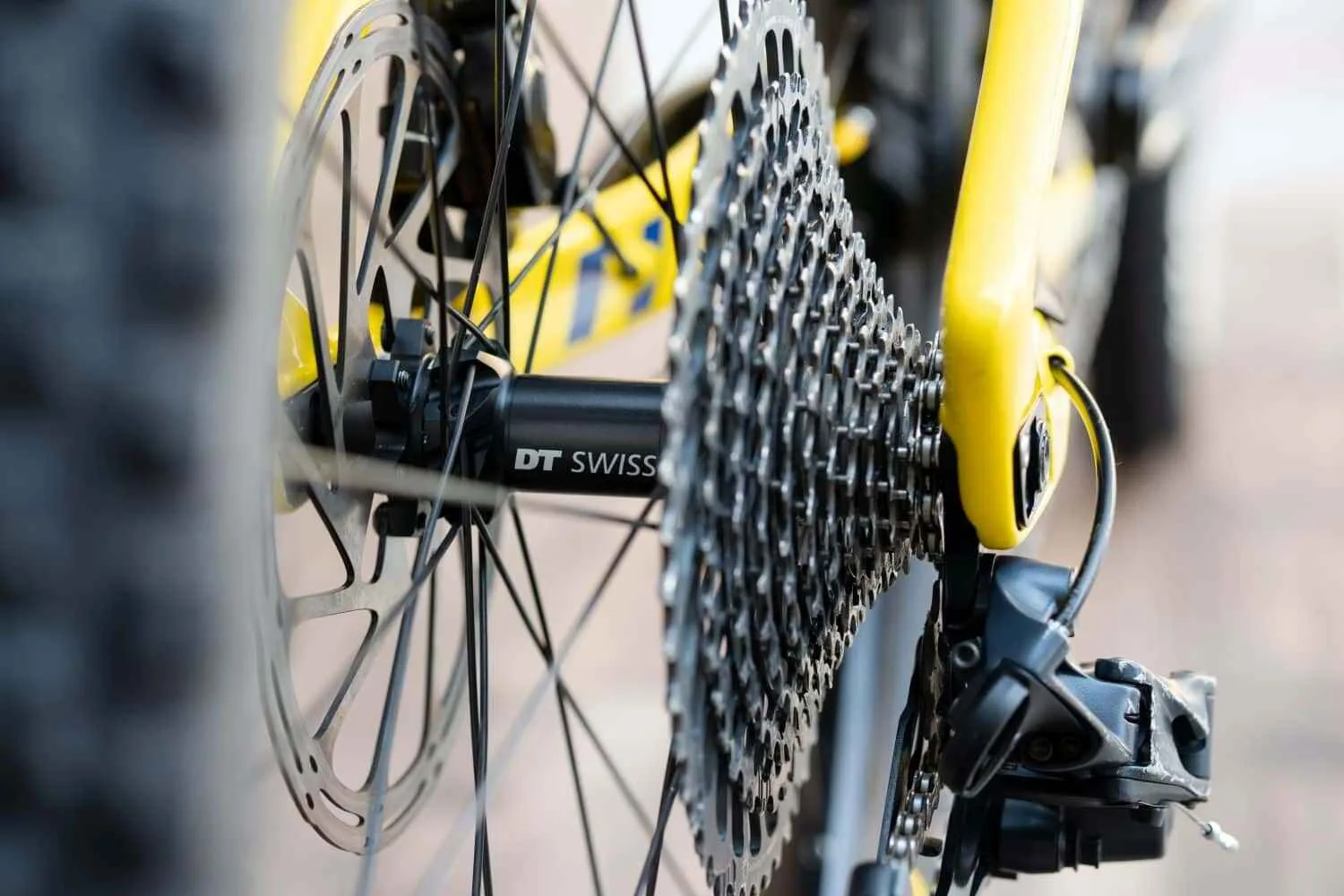 Bicicleta Second Hand Mondraker Superfoxy Carbon R - marime M - imagine 4