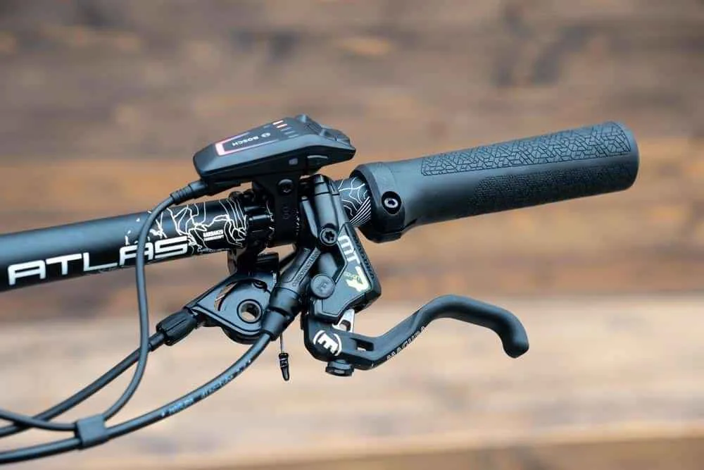 e-bike Haibike AllMtn CF SE i750Wh 12-G X01 AXS Eagle L gloss black grey red chrome - imagine 14