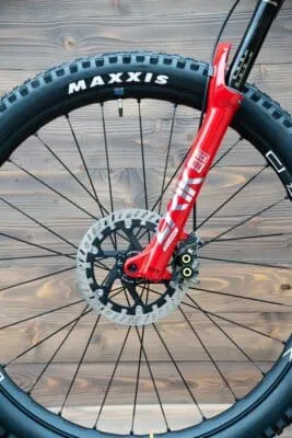 e-bike Haibike AllMtn CF SE i750Wh 12-G X01 AXS Eagle XL gloss black grey red chrome - imagine 5