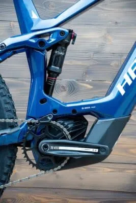 e-bike Haibike AllMtn CF 9 i750 12-G NX Eagle L gloss fade blue white - imagine 8