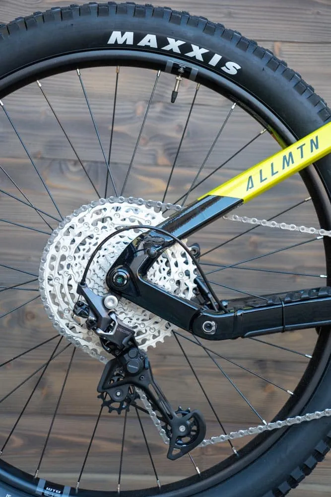 e-bike Haibike AllMtn 3 i720Wh 10-G Deore 2023 S lime black glossy - imagine 13