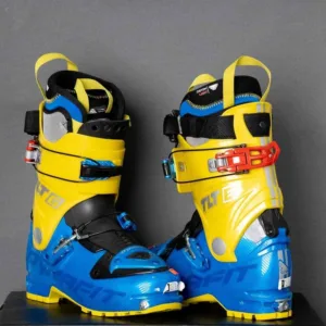 Clapari Dynafit TLT 6 mountain albastru inchis 26.5