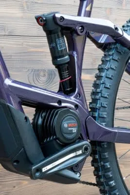 e-bike Haibike AllTrail 8 27.5 i625 12-G Deore glossy fade purple chrome M - imagine 14