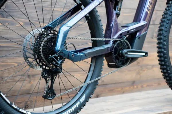 e-bike Haibike AllTrail 8 27.5 i625 12-G Deore glossy fade purple chrome M - imagine 7
