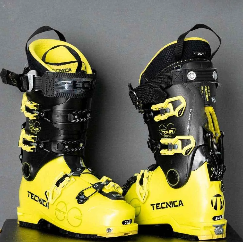 Clapari Schi SH Tecnica Zero Tour Pro yellow black 25.5