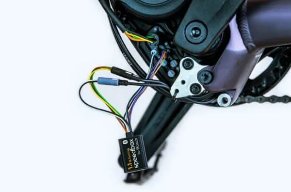 SpeedBox 1.1 B.Tuning pentru Bosch smart system - imagine 2
