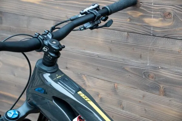 e-bike Haibike LYKE CF 11 12-G XT i430Wh 2024 L GL carbon sand - imagine 12