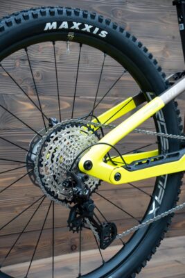 e-bike Haibike LYKE CF 11 12-G XT i430Wh 2024 L GL carbon sand - imagine 6
