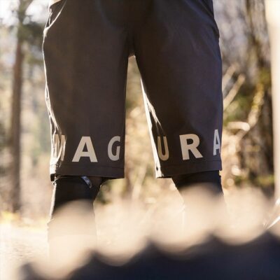 Pantaloni scurti Magura size M - imagine 3