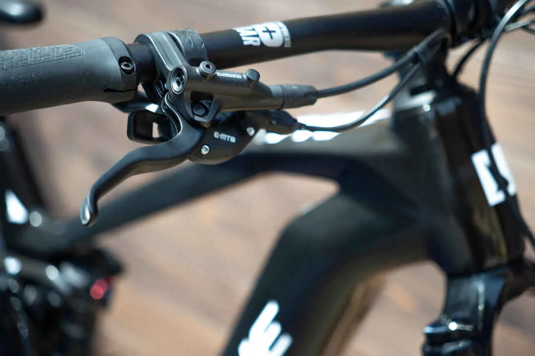 e-bike Haibike AllMtn CF 8 i750Wh 12-G SX Eagle M gloss black white - imagine 18