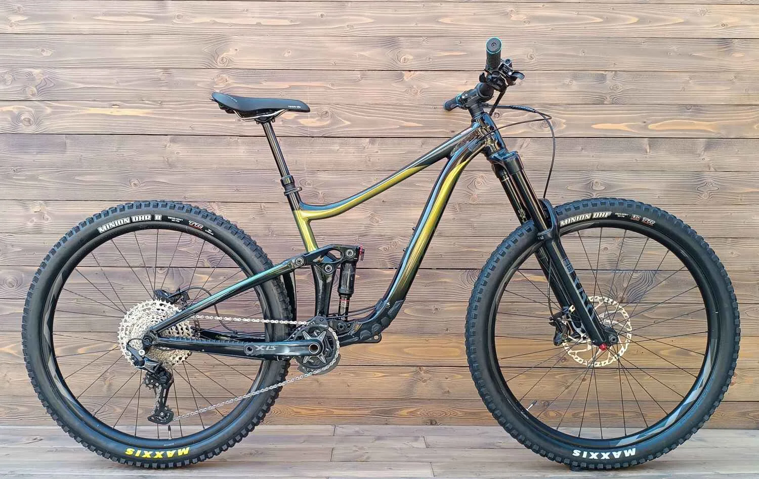 Bicicleta Second Hand Giant Reign Rock verde negru - marime M - imagine 2