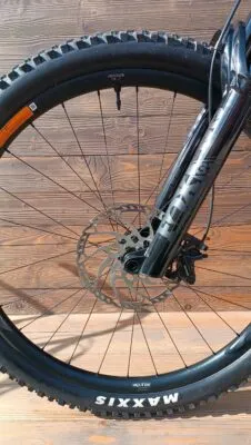 Bicicleta Second Hand Giant Reign gri negru Fox - marime M - imagine 3