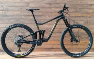 Bicicleta Second Hand Giant Reign verde negru Rock - marime L