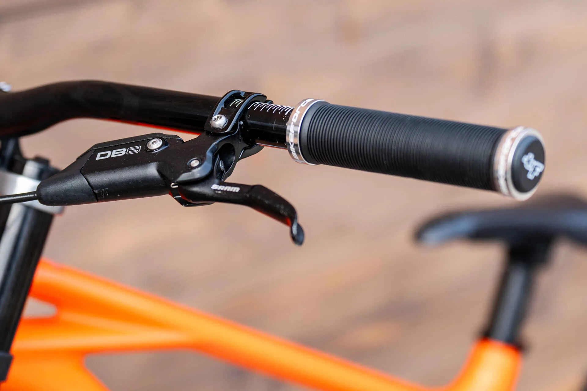 Bicicleta Second Hand Mondraker Summum - marime XL - imagine 13