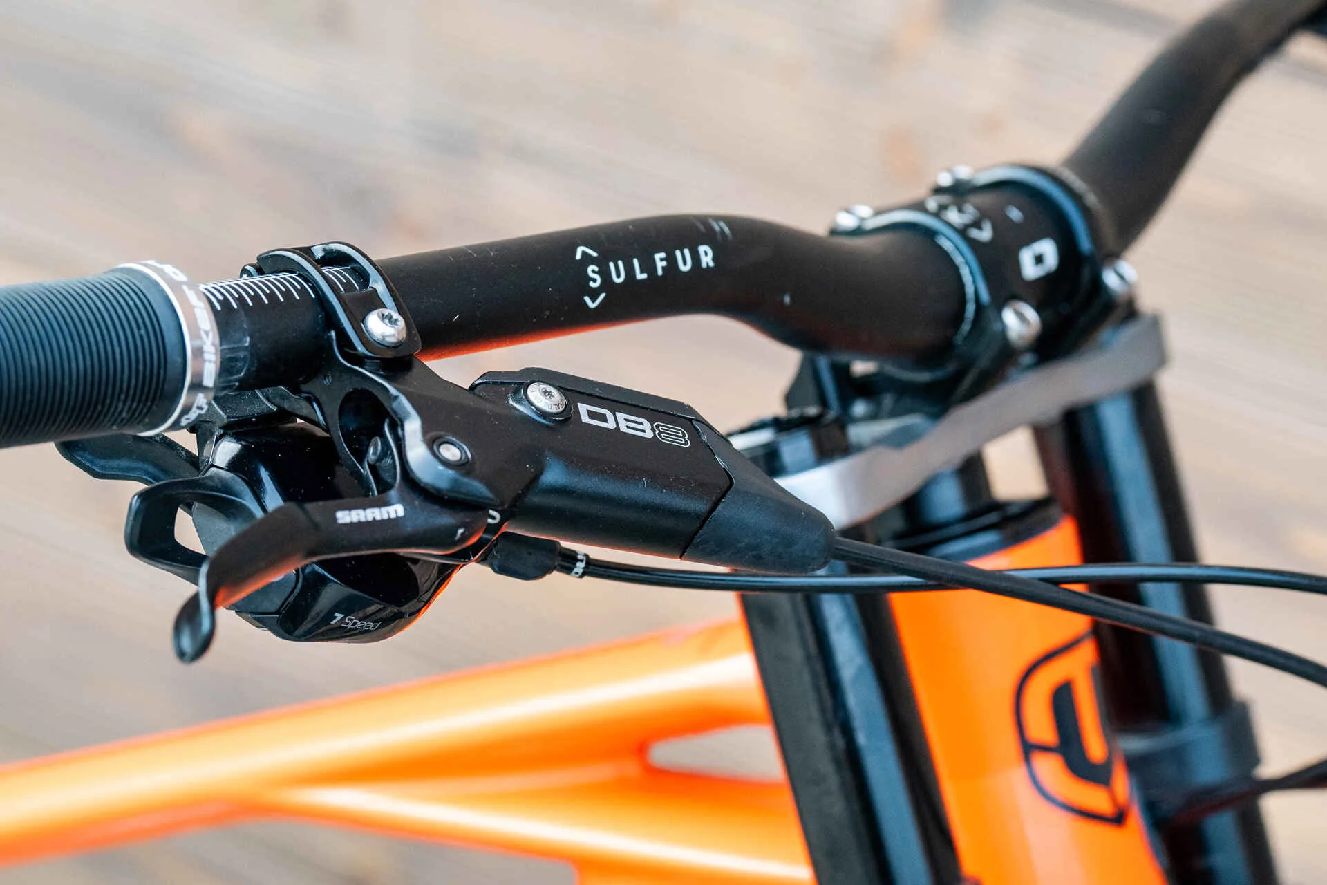 Bicicleta Second Hand Mondraker Summum - marime XL - imagine 6