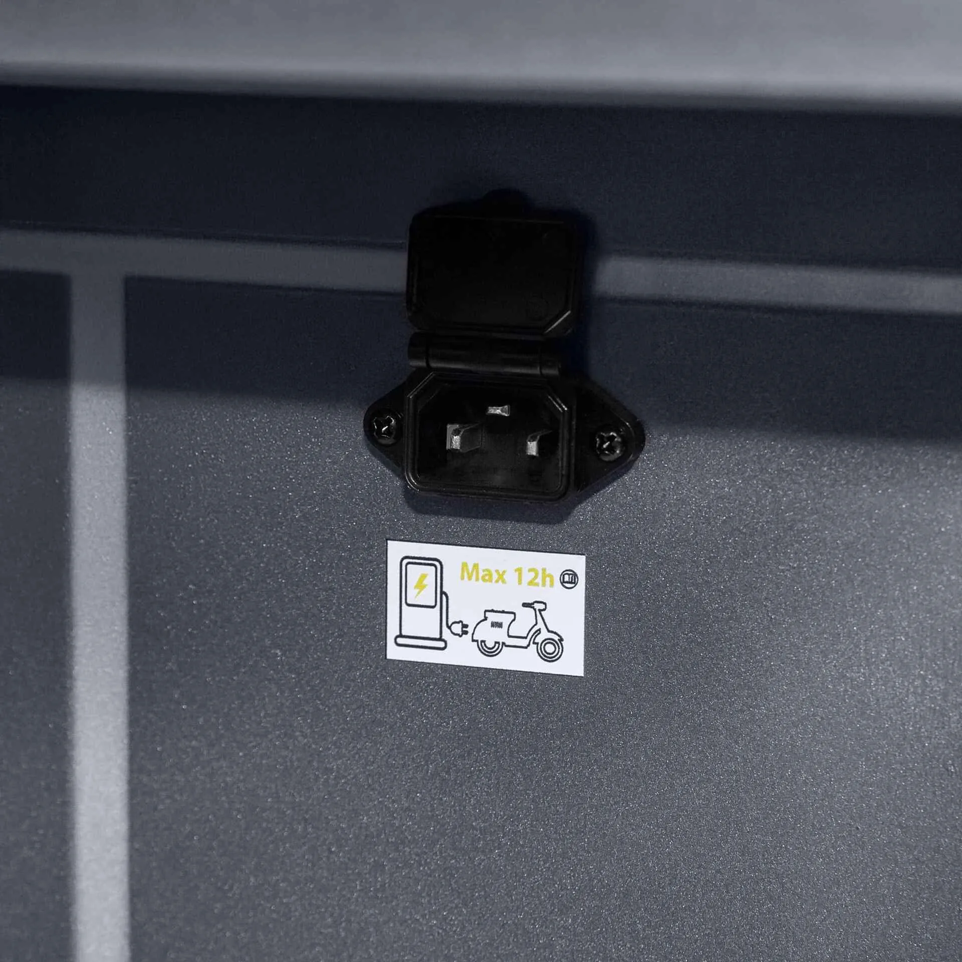 Triciclu electric model APT4 gri 1000W fara permis 1 loc - imagine 13