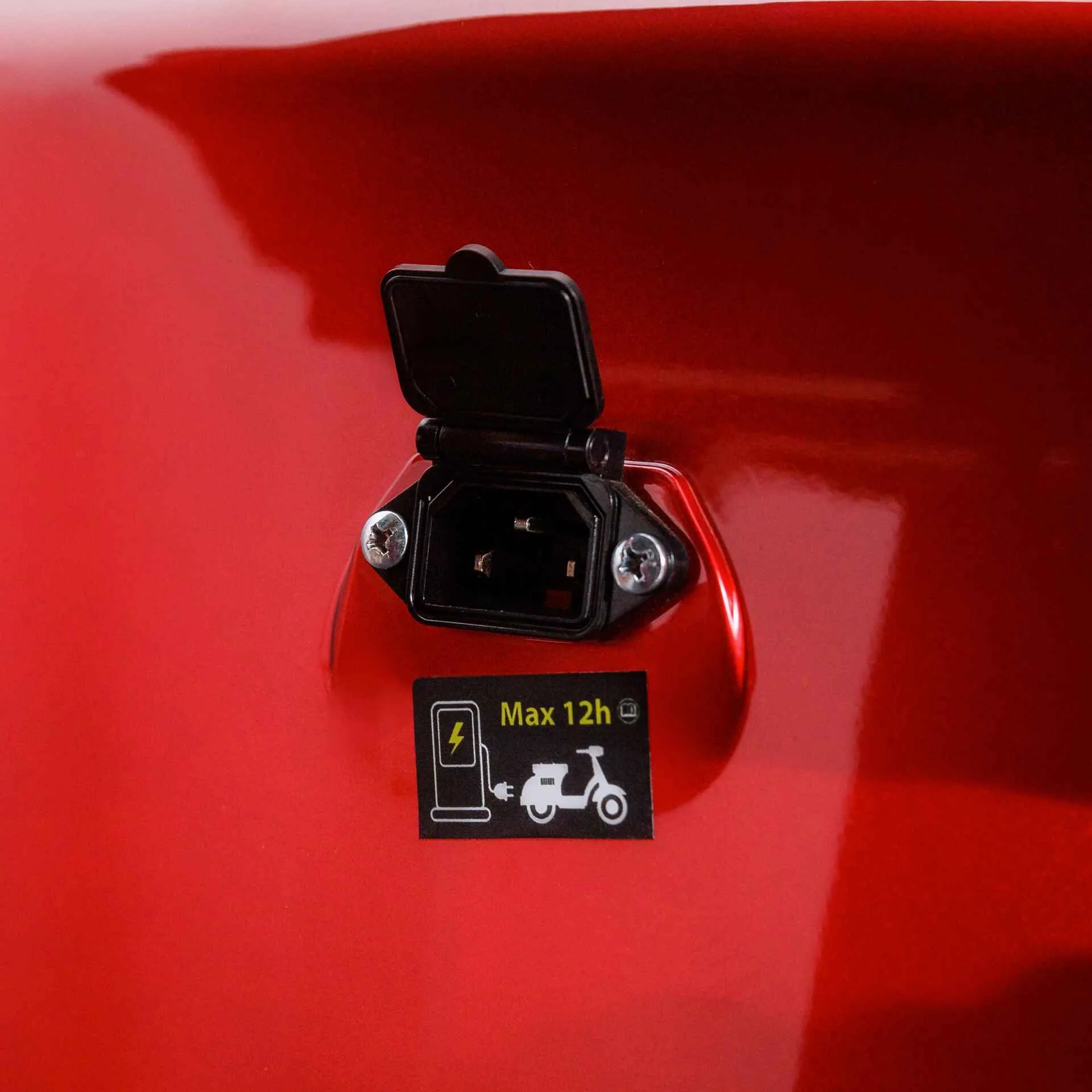 Triciclu electric model VM4+ rosu 1000W fara permis 2 locuri - imagine 11