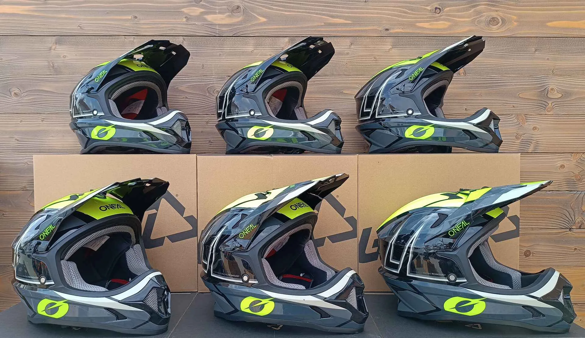 Casca second hand ONEAL Sonus Split neon YL model Jr