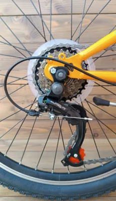 Bicicleta Capriolo MTB 24 DIAVOLO 400/6HT yellow red 12 - imagine 6