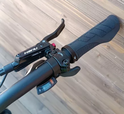 e-bike Capriolo Journey 28 gri inchis, motor 250W, 36V cu baterie de 36V, 13Ah - imagine 13