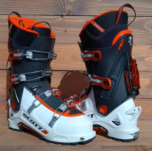 Clapari Schi SH Scott Cosmos Powerlite frame 29.0