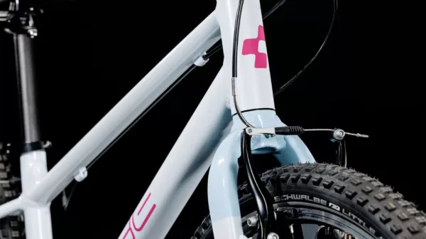 Bicicleta Cube Numove 240 alb roz 24 aluminiu - imagine 2