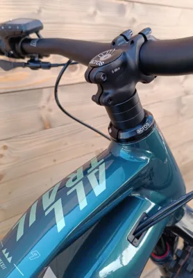 e-bike Haibike AllTrail 9 29 i720Wh 12-G XT 2023 XL glossy metal blue olive - imagine 11
