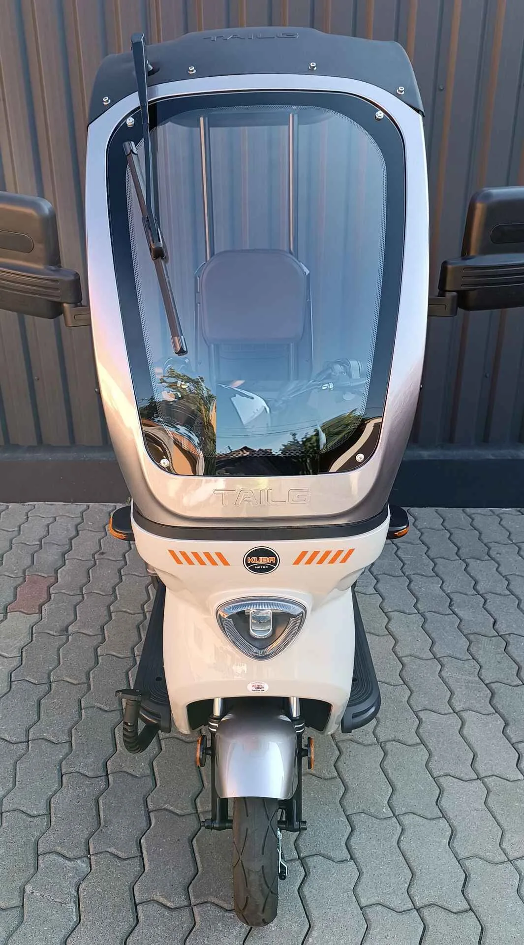 Triciclu electric Kuba Grape 25 Max capuccino putere motor 500W - imagine 4