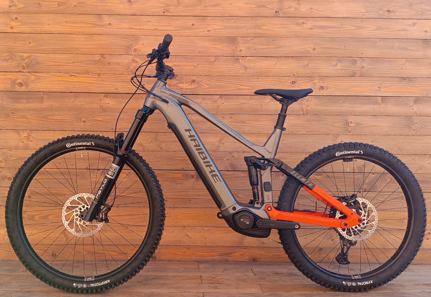 e-bike Haibike ALLMTN 4 NX Eagle 12 800Wh 2025 silver/red/black glossy L - imagine 2