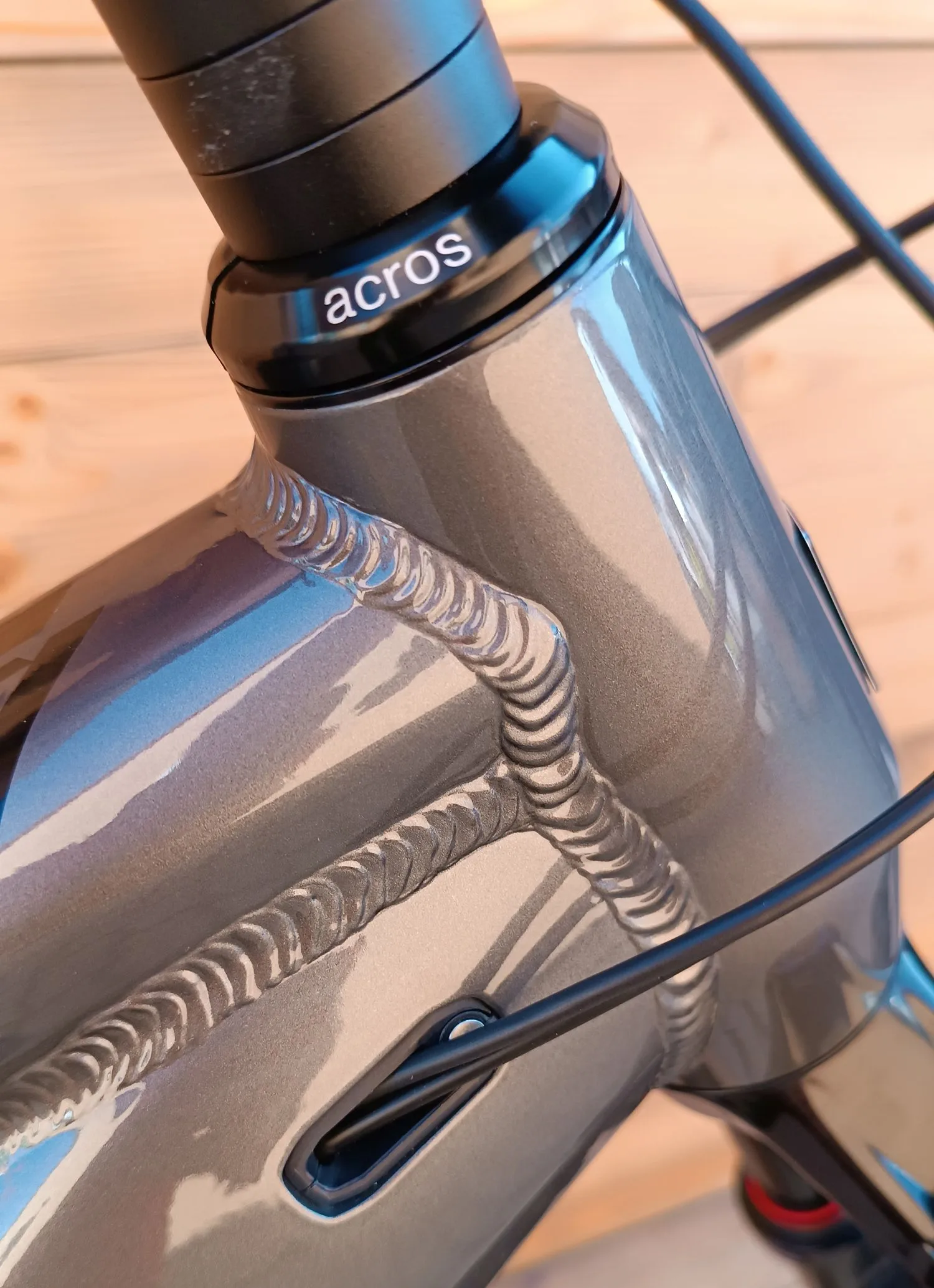 e-bike Haibike ALLMTN 4 NX Eagle 12 800Wh 2025 silver/red/black glossy L - imagine 9