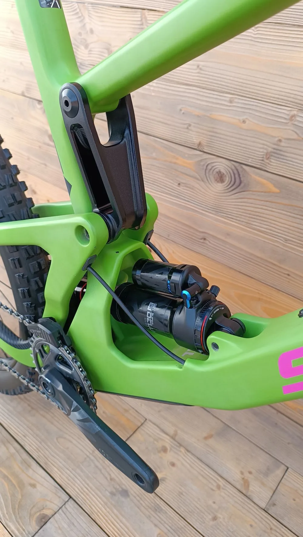 Bicicleta Second Hand Santa Cruz NOMAD C verde magenta XL - imagine 5