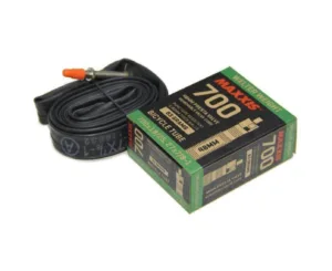 Camera 700X23/32C Maxxis Welter Weight LFVSEP48 grosime 0.8mm Presta