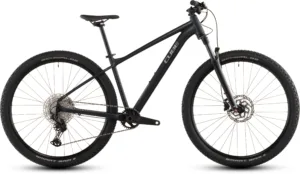 Bicicleta Cube Attention Pro night black 17 29 M