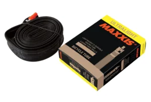 Camera 700X23/32C LFVSEP60 Maxxis Ultralight grosime 0.6mm Presta