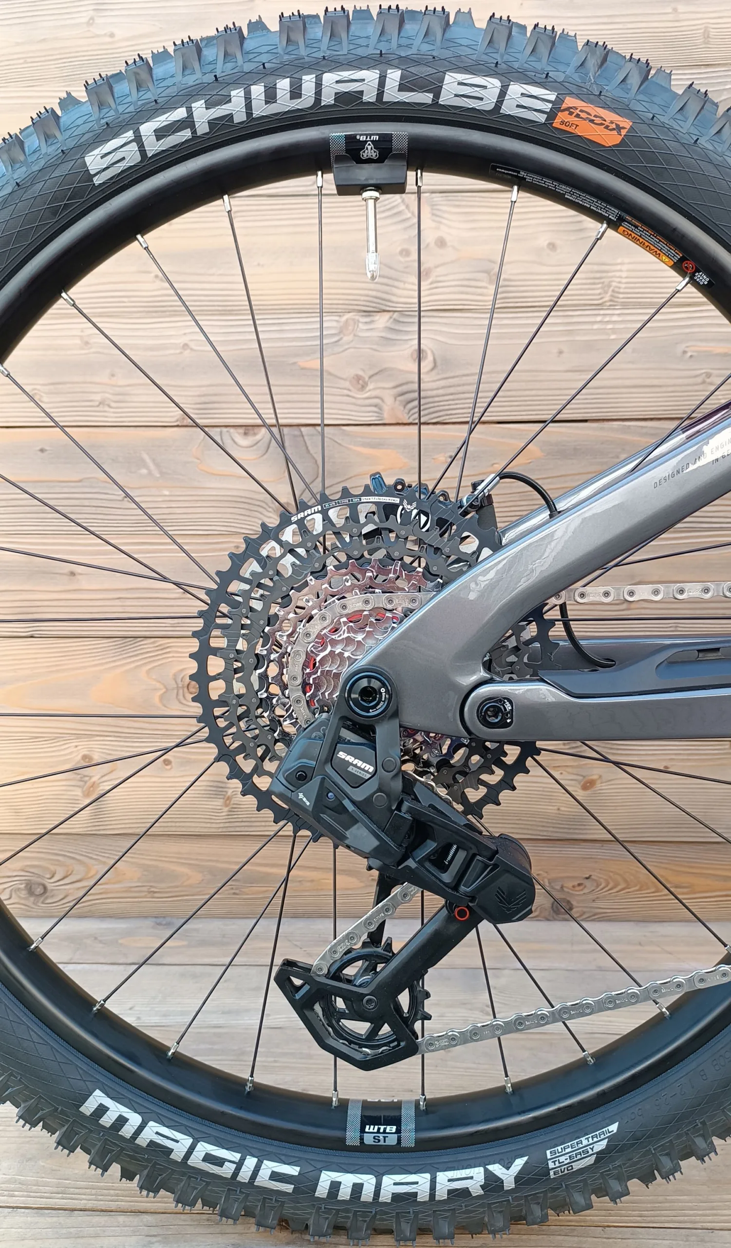 Bicicleta electrica e-bike Haibike ALLMTN CF 9 i800Wh 12-G S1000 Eagle A rosu negru platinum L - imagine 11