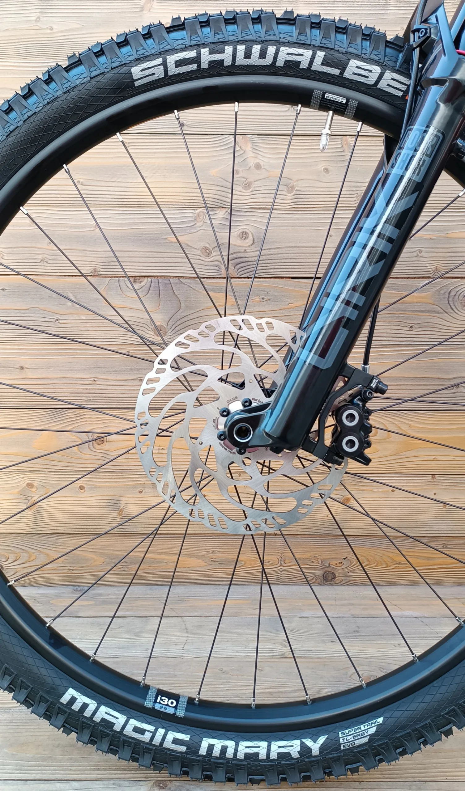 Bicicleta electrica e-bike Haibike ALLMTN CF 9 i800Wh 12-G S1000 Eagle A rosu negru platinum L - imagine 6
