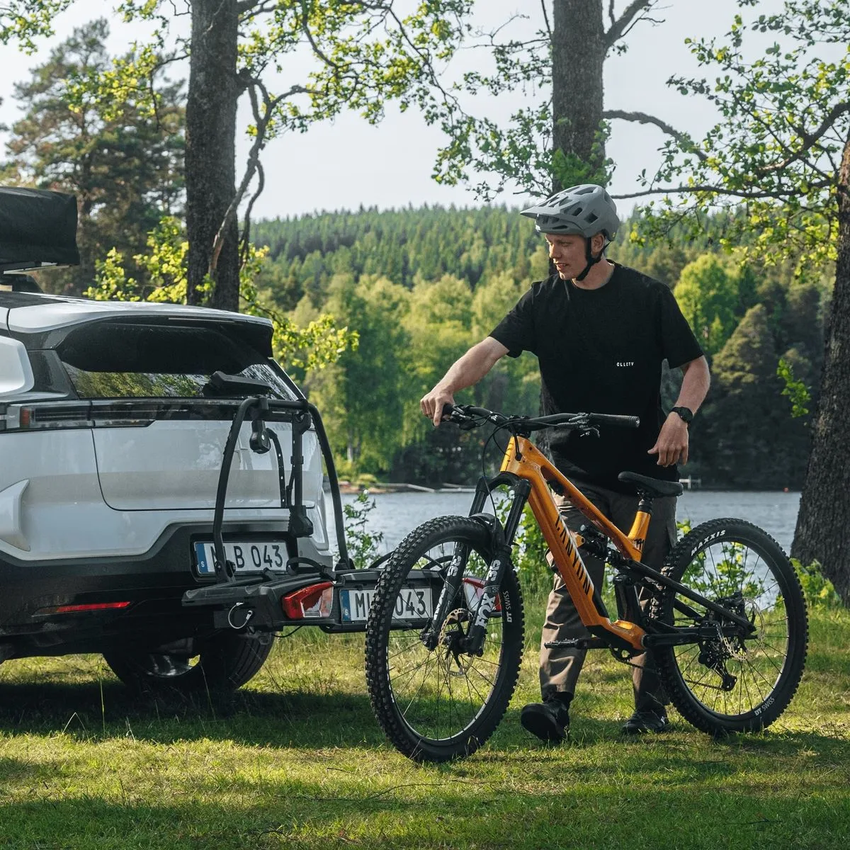 Thule suport bicicleta VeloSpace 3 pentru 2 biciclete negru - imagine 12