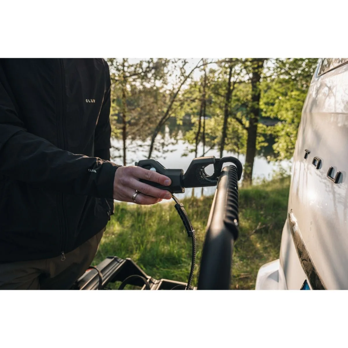 Thule suport bicicleta VeloSpace 3 pentru 3 biciclete negru - imagine 10