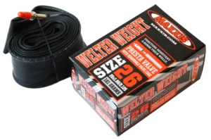 Camera 26X1.0/1.25 FV48 Maxxis Welterweight 0.9mm Presta
