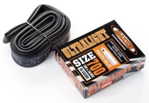 Camera 700X18/25C FV Maxxis Ultralight 0.6mm 65g Presta
