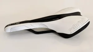 Sa Selle Italia SLR Flow monolink alb 154gr