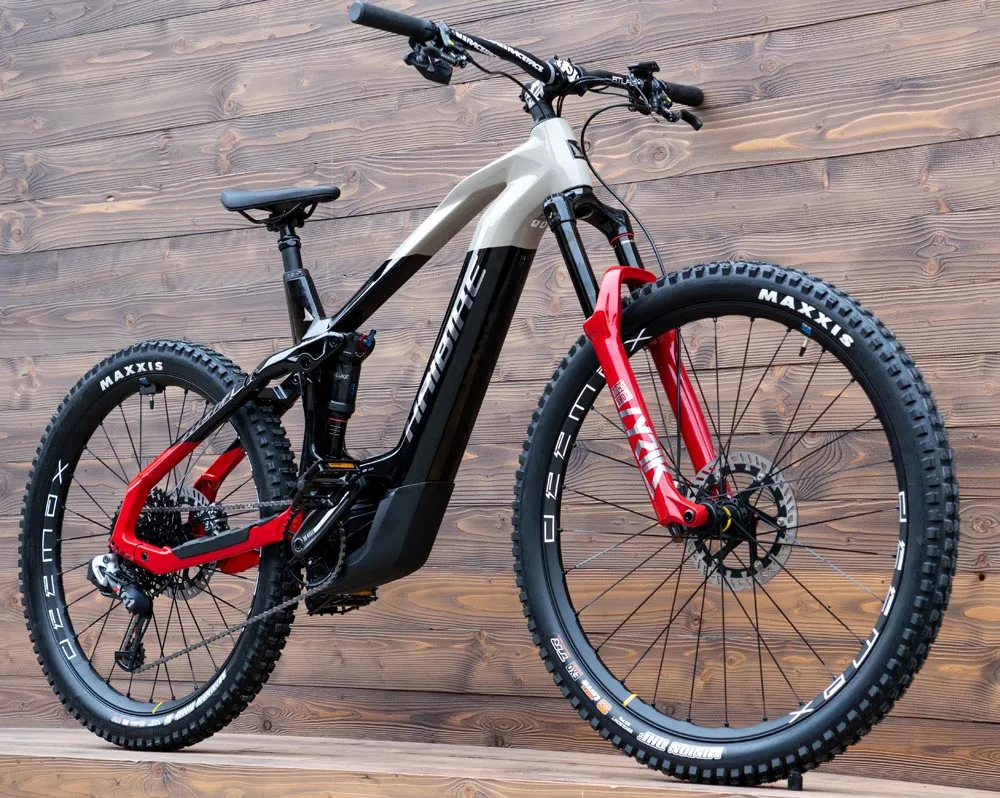 e-bike Haibike AllMtn CF SE i750Wh 12-G X01 AXS Eagle L gloss black grey red chrome - imagine 4