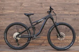 Bicicleta Bulls Copperhead 2 FSX sw-m/si negru mat/argintiu cromat inchis M