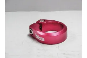 Colier pentru tija de sa 31.8 mm BTS rosu